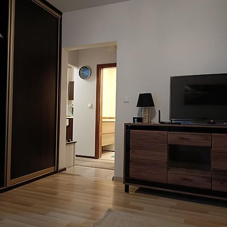 Apartament Paderewskiego 1 ジェロンカ エクステリア 写真